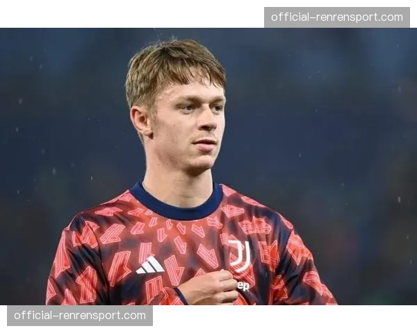 帕尔马600万欧从威尼斯买断卡维利亚，尤文分到60万转会费