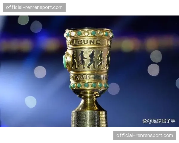 斯图加特狂胜奥格斯堡登顶射手榜，吉拉西帽子戏法宣示回归